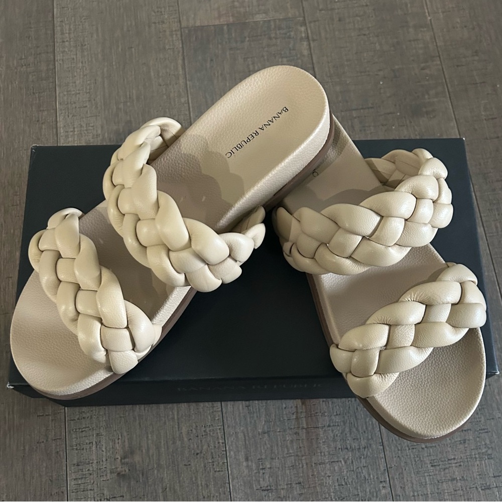 Banana Republic Women’s Braided Sandal